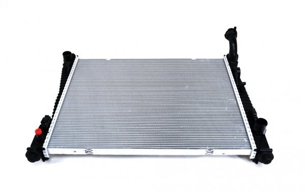 FVP♪11~15 ジープ グランドチェロキー ダッジ デュランゴ ラジエター (ラジエーター) 適合確認要拍卖