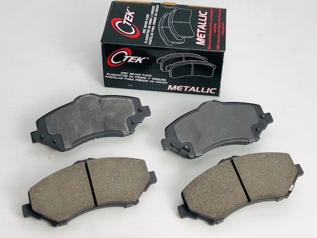 新品♪07~18 ジープ ラングラー (型式 JK36L JK38L) 07~11 ナイトロ 08~12 チェロキー ブレーキパッド フロント 拍卖