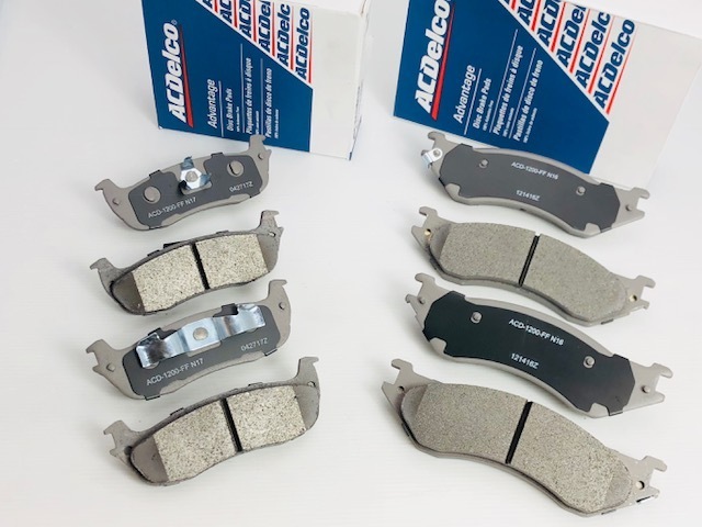 ACデルコ♪98~02 ナビゲーター エクスペディション ブレーキパッド フロント リア 拍卖