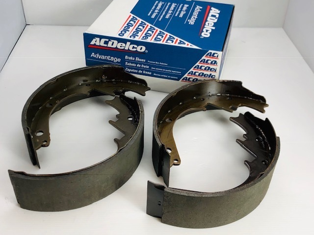 ACデルコ♪96~02 エクスプレス サバナ ブレーキシュー ライニング 11インチ用拍卖