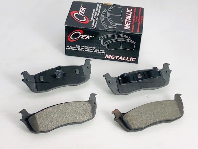 新品♪98~02 ナビゲーター 97~02 エクスペディション ブレーキパッド リア リヤ拍卖