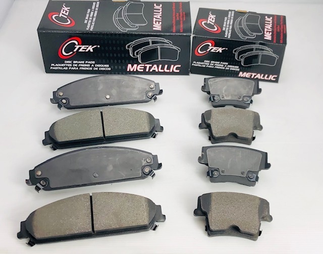 新品♪05~18 クライスラー300C ダッジ マグナム チャージャー チャレンジャー 5,7L ブレーキパッド フロント リア セット拍卖