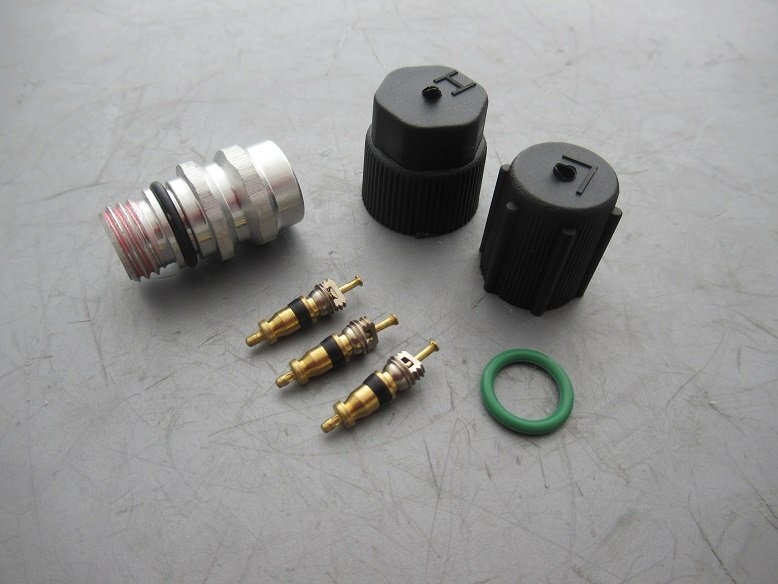 新品♪シボレー アストロ GMCサファリ エクスプレス サバナ トレイルブレイザー ハマーH2 エアコンチャージバルブ セット拍卖