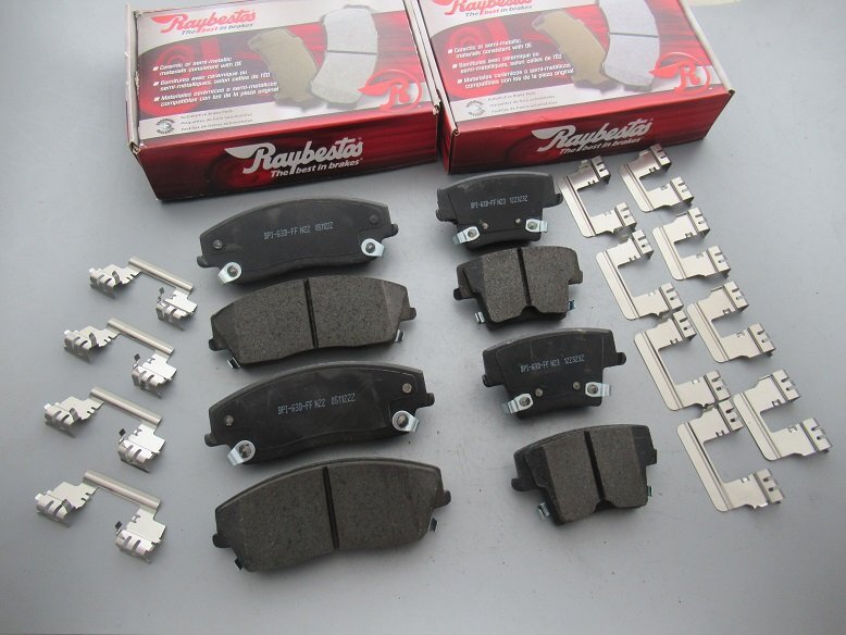 RAYBESTOS♪05~13 クライスラー300 ダッジ マグナム チャージャー チャレンジャー ブレーキパッド 前後 セット 適合確認要拍卖