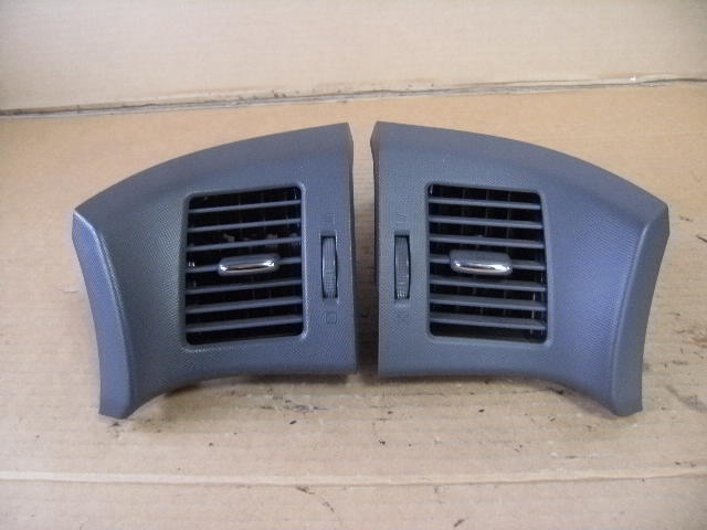 トヨタ エスティマ 中期 ACR50 ACR55 GSR50 GSR55 AHR20 アエラス グレー系 エアコン吹き出し口 運転席側 助手席側 美品拍卖