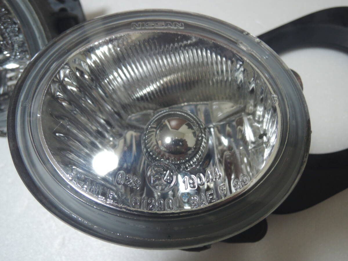 キューブ Z11 純正 フォグランプ左右セット 拍卖