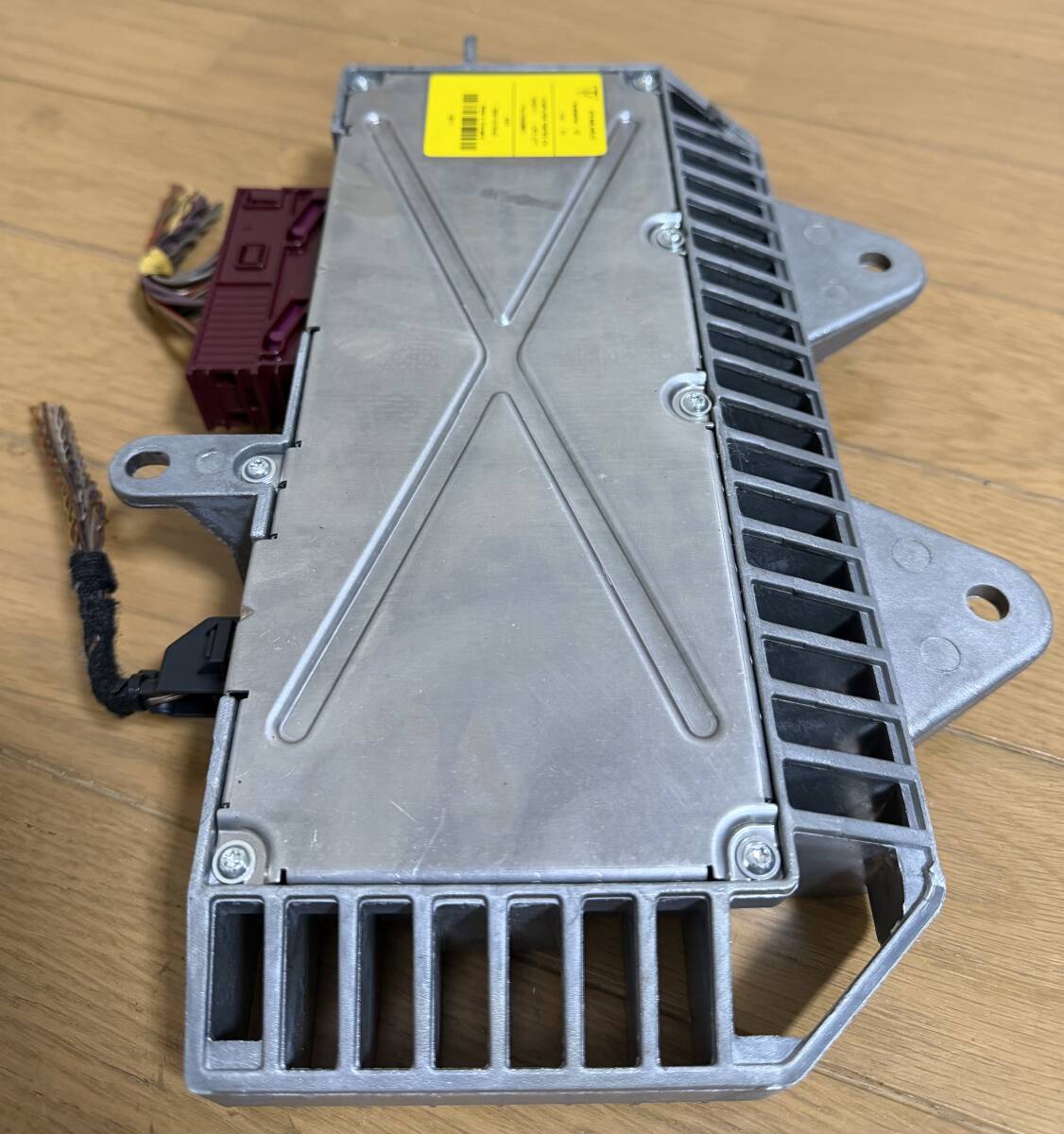 Porsche Panamera Audio Sound System Amplifier 97064544302 OEM 拍卖