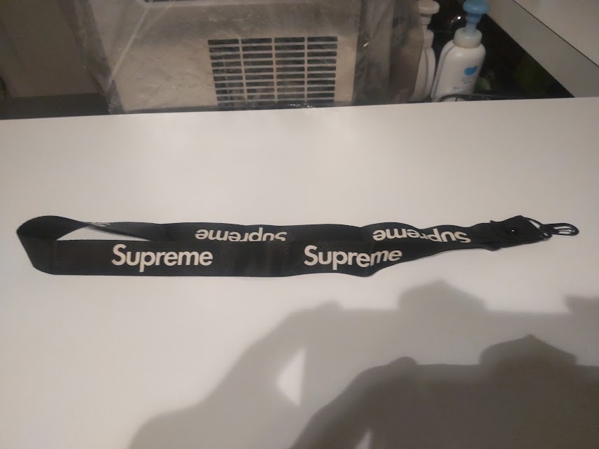 廃番★非売品★Supreme シュプリーム ネックストラップ★スケートボード ヒップホップ ヤンキー 暴走族 ディスコ ヤンキー アウトロー拍卖