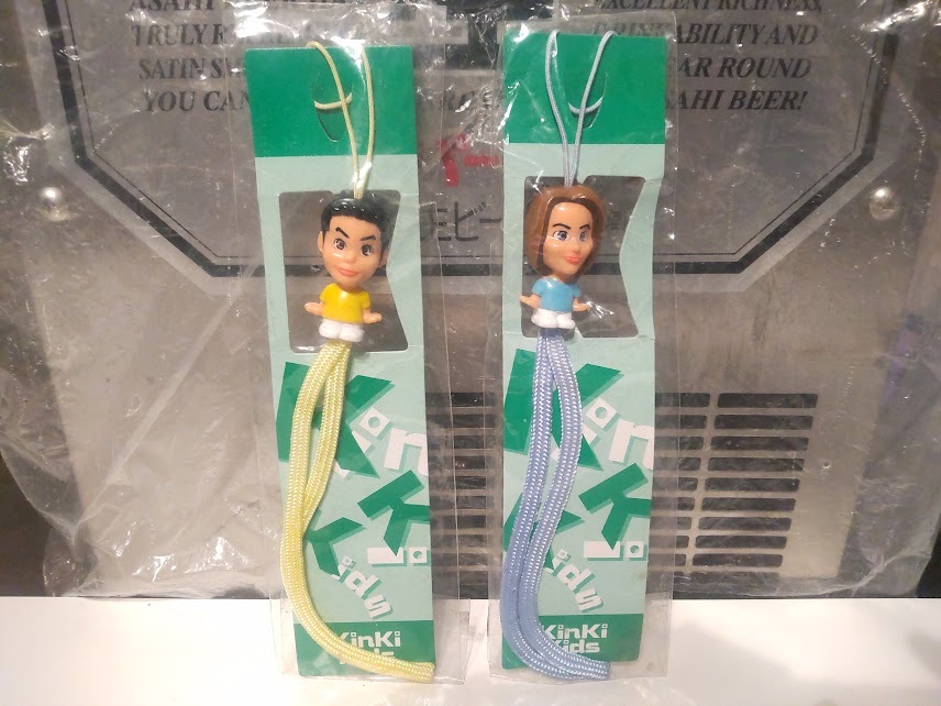 未使用品★レトロ★当時物 アイドル ジャニーズ 1998年 Kinki Kids 携帯電話 ストラップ 2個★キンキキッズ 堂本光一 堂本剛 小物 拍卖