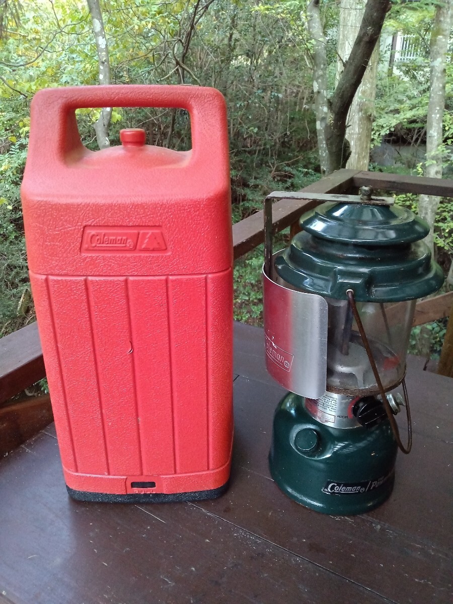 倉庫整理Coleman コールマン ツーマントル ランタンと専用反射板 ケース付き拍卖