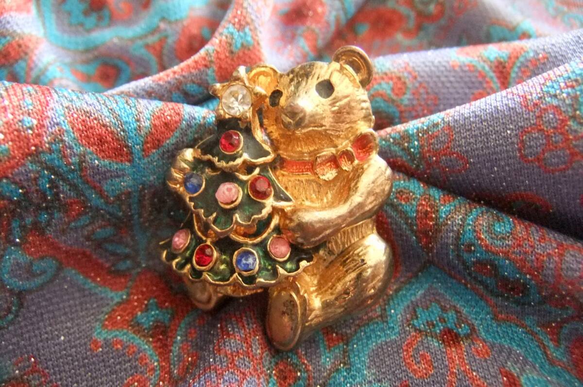 Christopher Radko 刻印:クリスマスツリーとクマのブローチ 3-82 拍卖