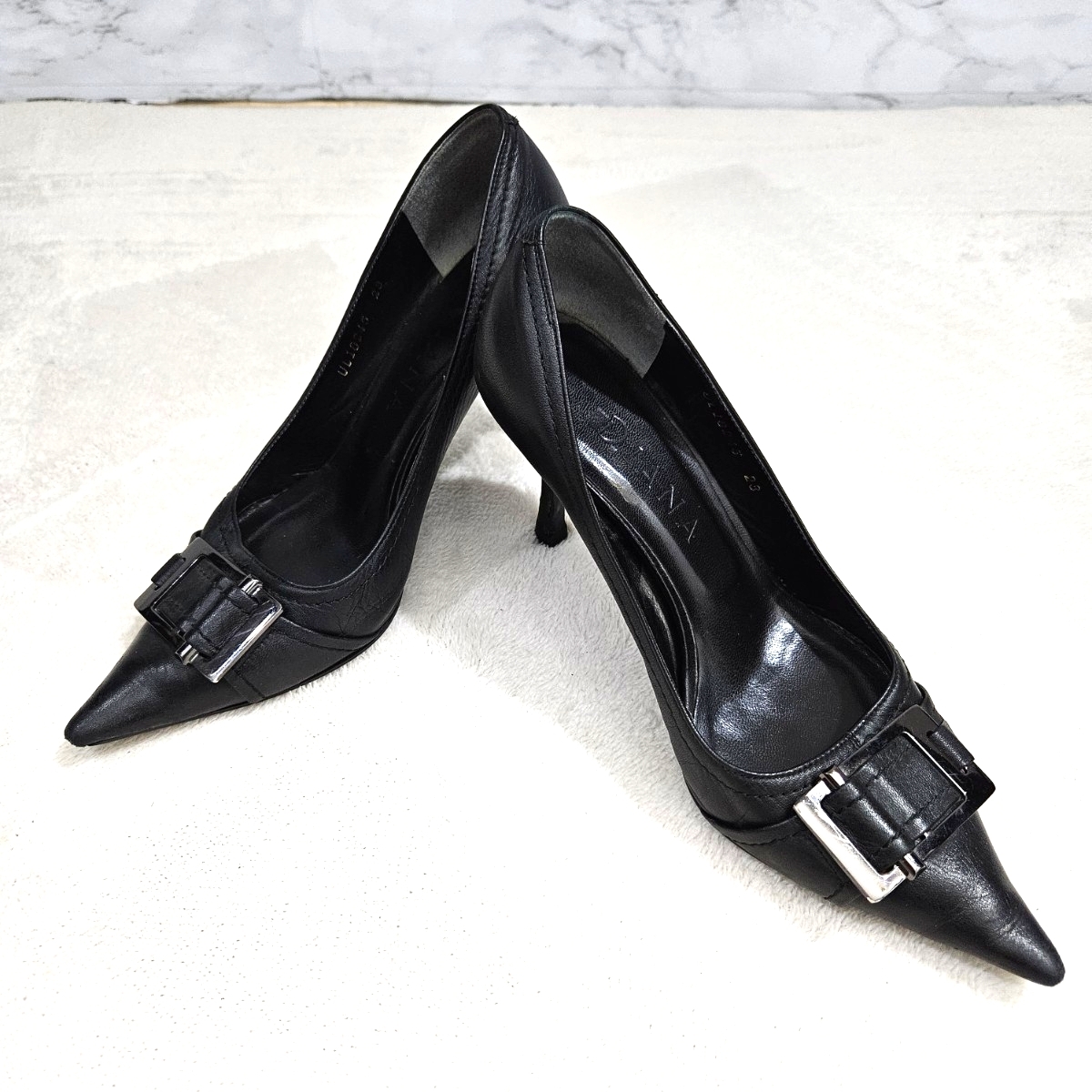 DIANA ダイアナ ポインテッドトゥ ハイヒール パンプス ブラック サイズ23cm かかと若干すり減りあります拍卖