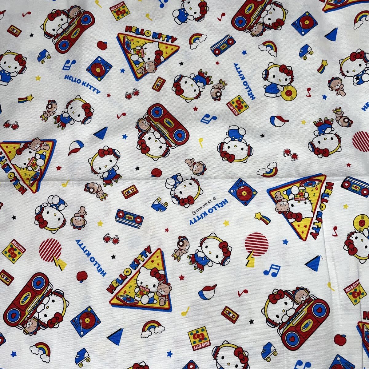 ハローキティちゃん サンリオ オックス生地 ハギレ 未使用 110㌢×100㌢拍卖