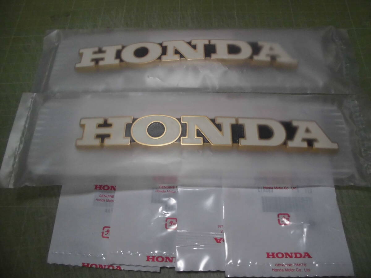 ホンダ純正 CB500F Four タンクエンブレム エンブレムクランプナット拍卖