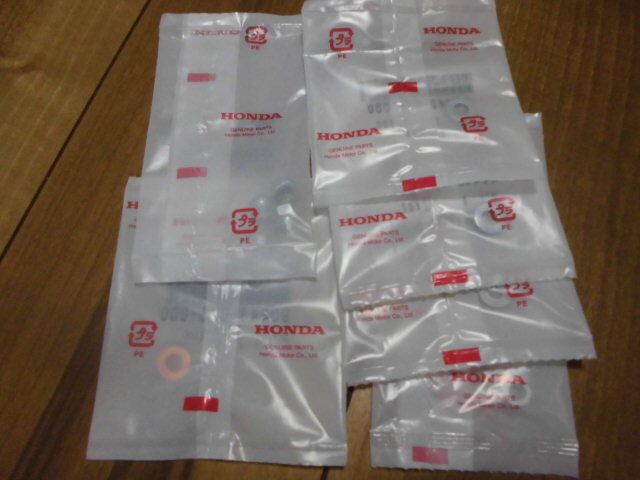 ホンダ純正 モンキー ゴリラ ダックス シリンダーヘッドカバー 取付ナット・シーリングワッシャーセット拍卖