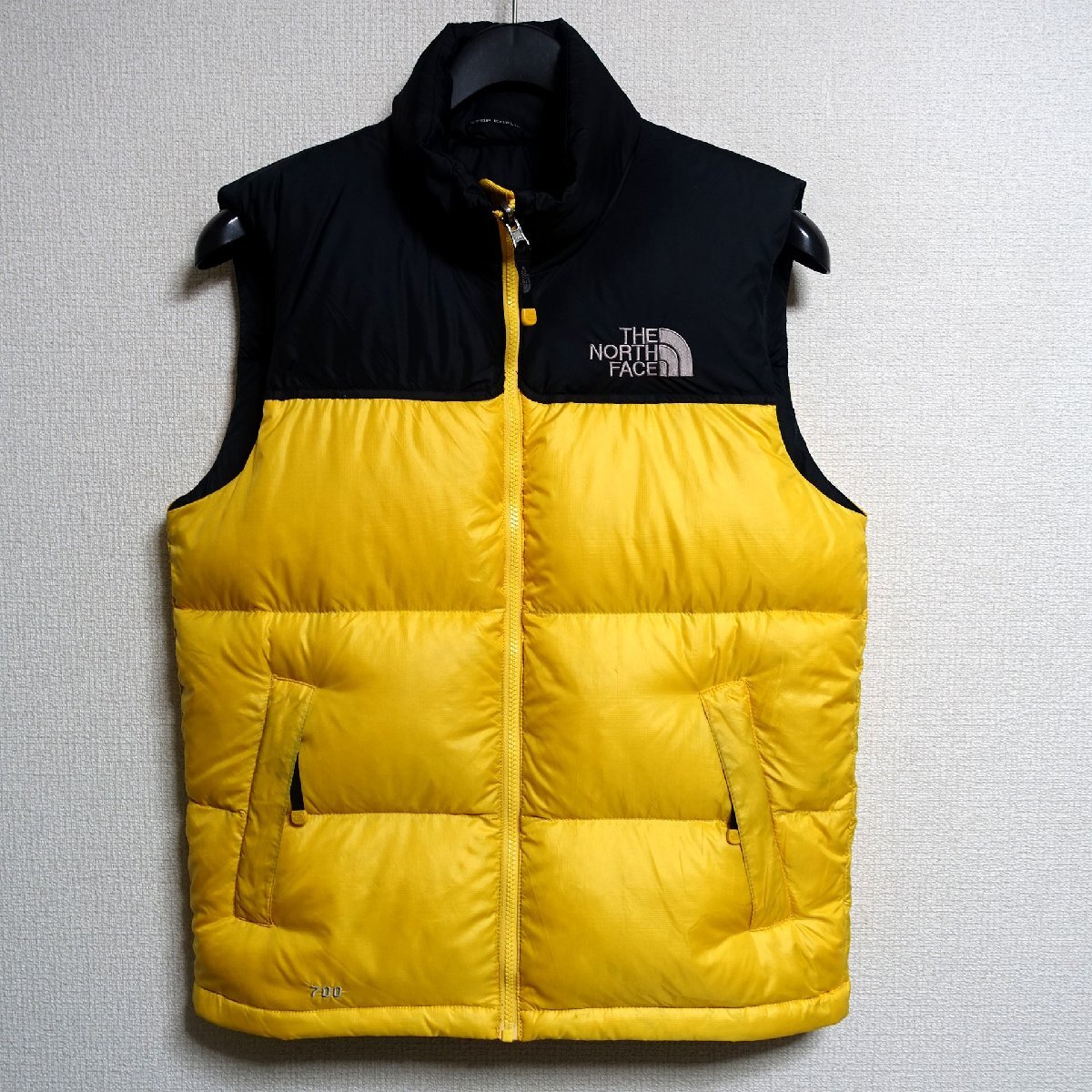 THE NORTH FACE ノースフェイス ヌプシ ダウンベスト 700FP メンズ Sサイズ 正規品 イエロー Z5764拍卖