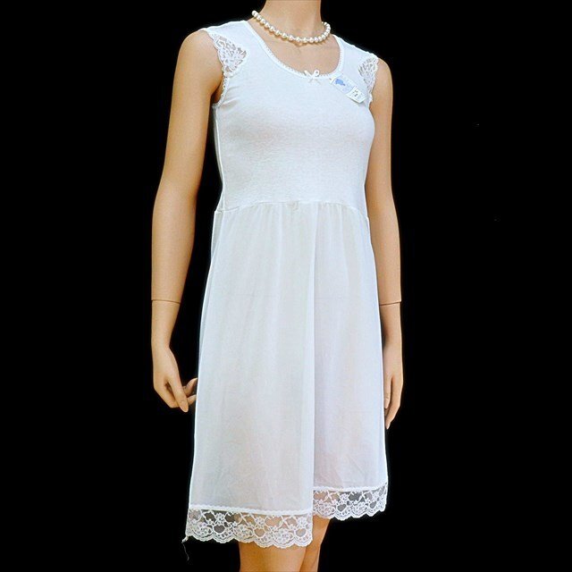 CX5-848//新品タグ付き/日本製☆肌に溶け込むような着心地☆可憐で清楚なティーン用/スリップ※一番安価で送料はゆうパケット250円拍卖