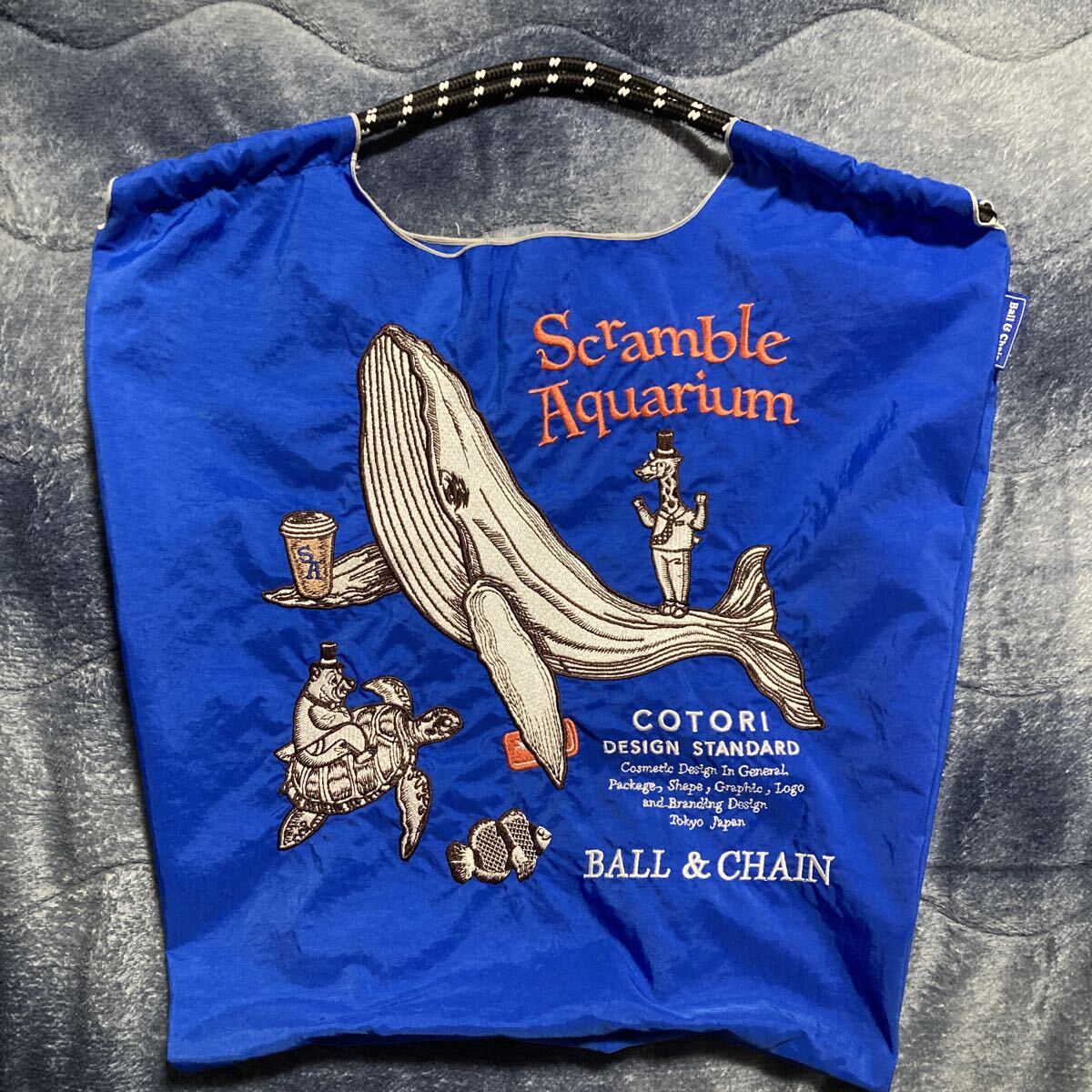 Ball&Chain ボールアンドチェーン × COTORI スクランブルアクアリウム エコバッグ M 刺繍 トートバッグ クジラ アニマル柄 コトリ ブルー拍卖