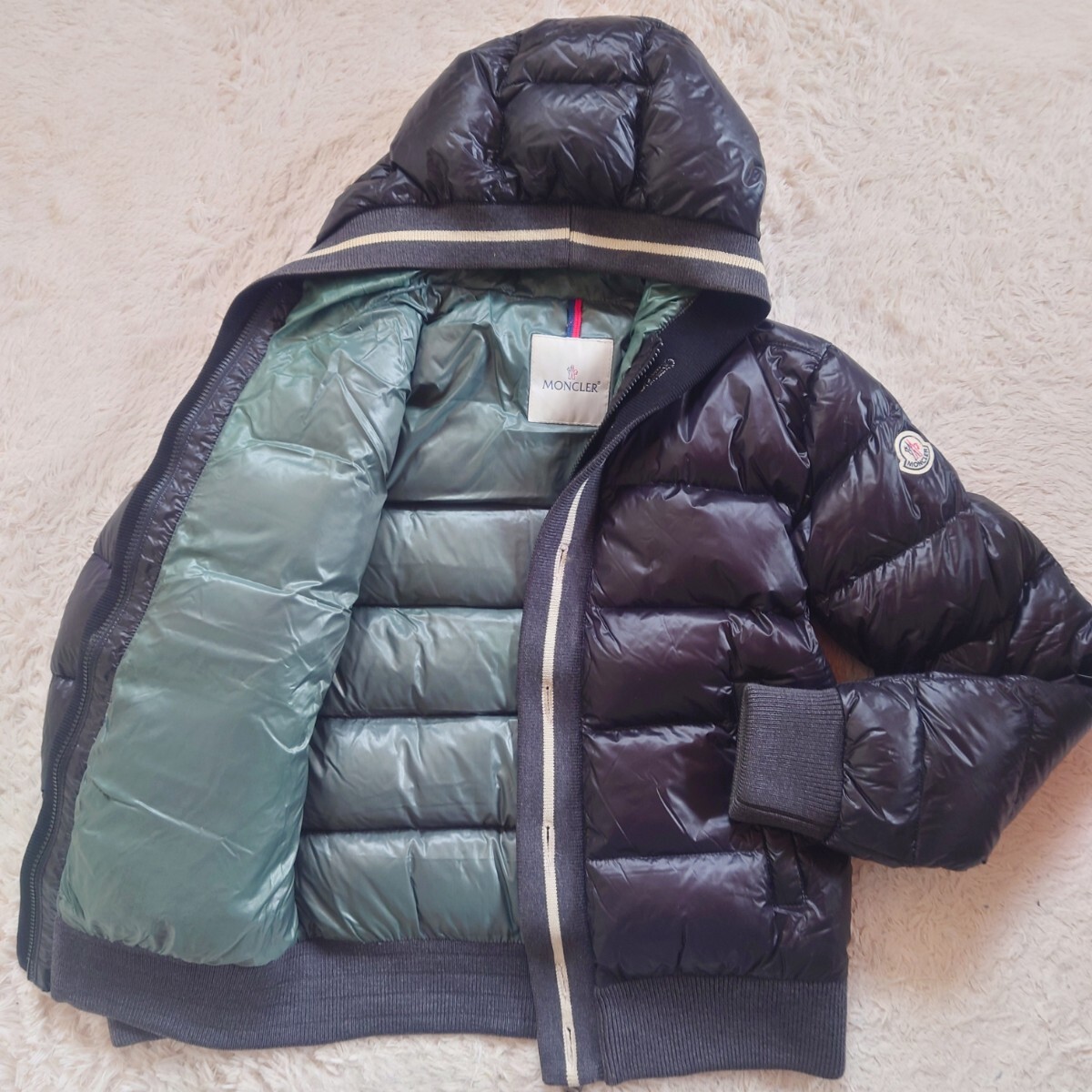 1円〜 美品 MONCLER モンクレール ダウンジャケット CESAR セザール ブラック 黒 0サイズ S相当 メンズ ボタン ニット フード 希少 激レア拍卖