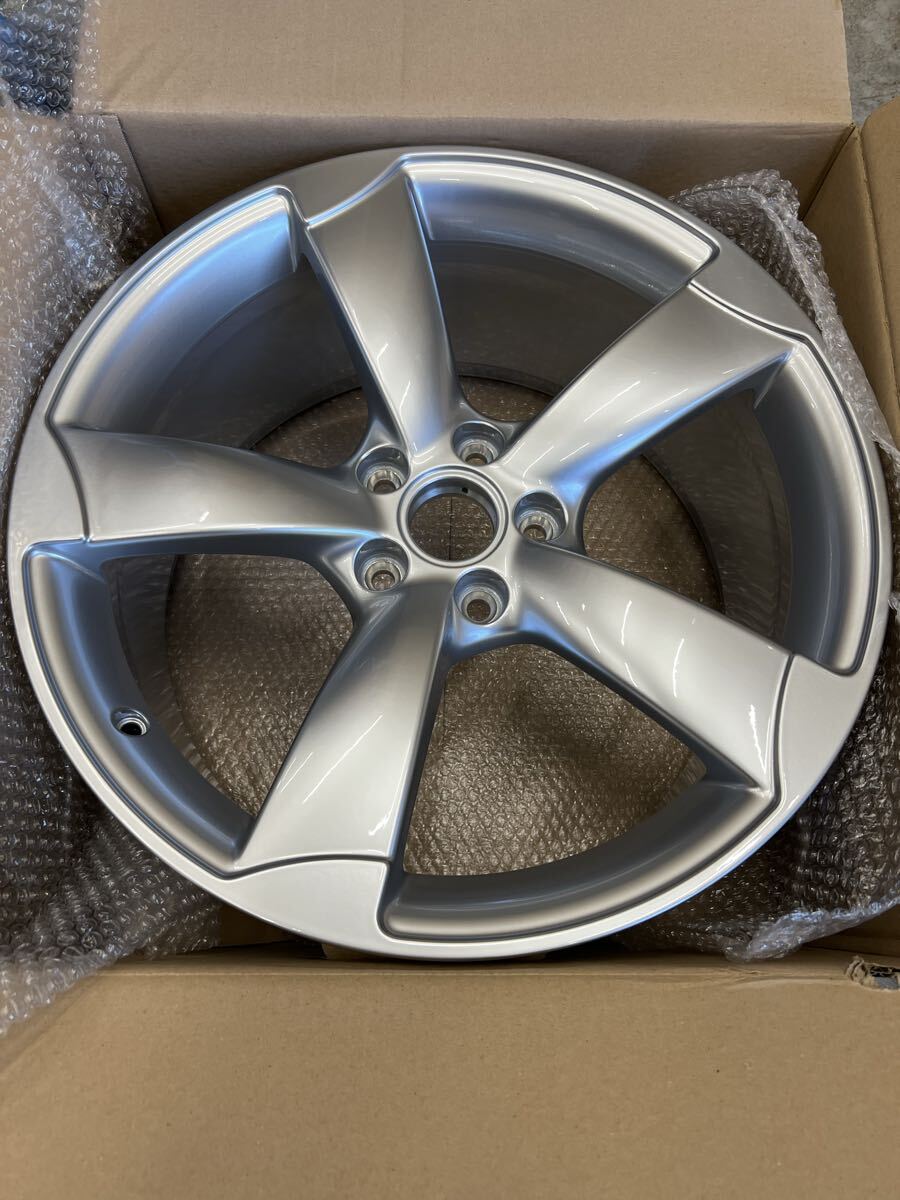 ★1本★未使用品★アウディ TT 8J★AUDI★純正品★ホイール シルバー★スペア/補修に!拍卖