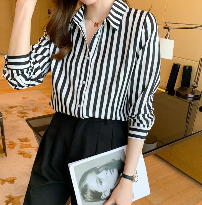 新入荷春 ブラウス レディース 長袖ブラウス ボーダー柄 オフィスブラウス 大人 通勤OL ゆったりシャツ シフォントップス拍卖