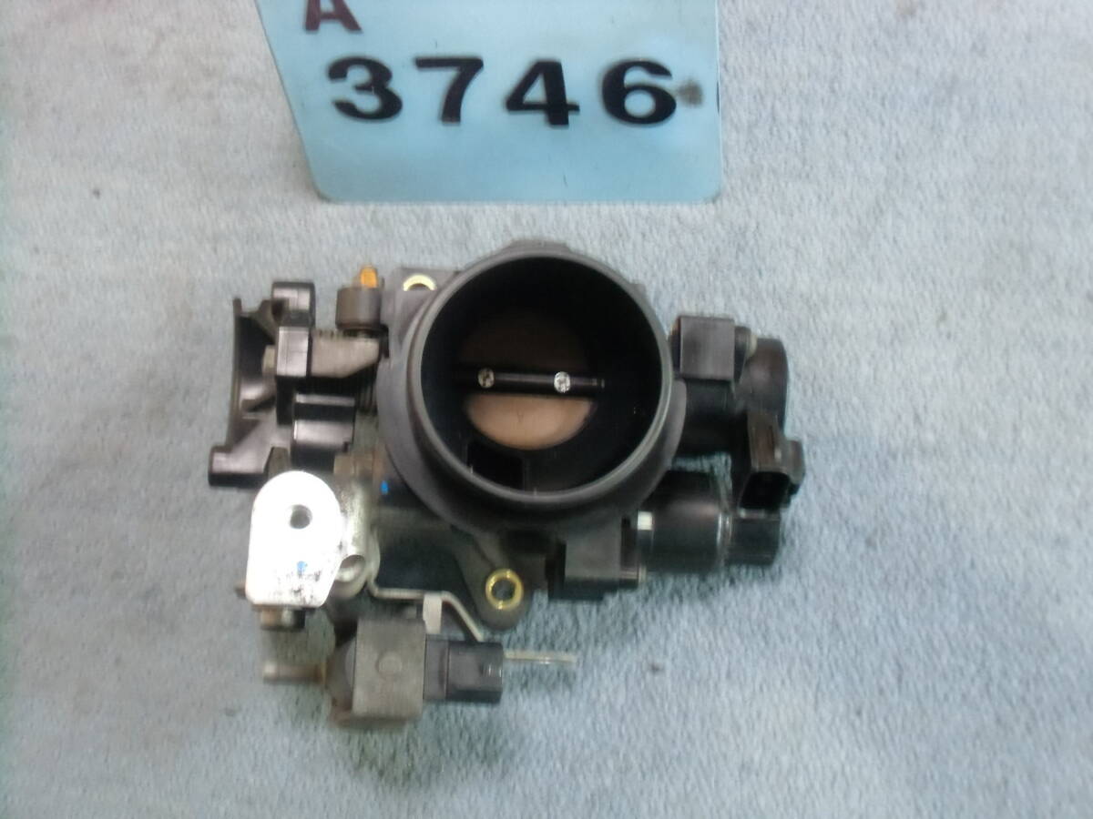 A3746:ソニカ RSリミテット4WD/L415S◆ スロットルボディ 中古品拍卖