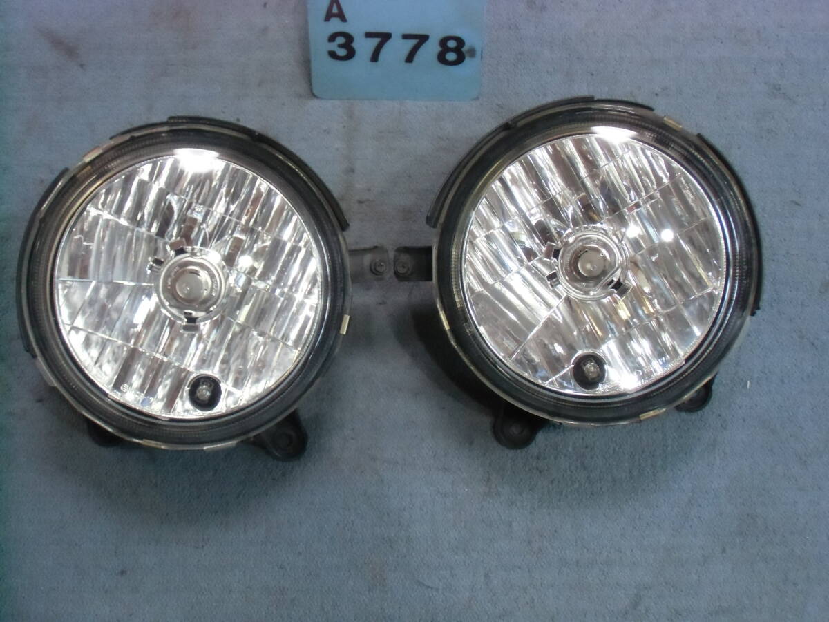 A3778:ミラ ジーノ/L700S⑪ 左右ヘッドライト 中古品拍卖