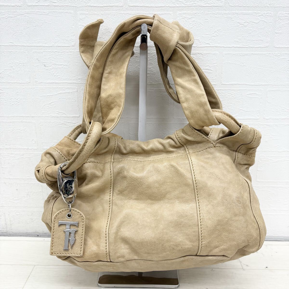 1819〓 DA TRUSSARDI ダ トラサルディ ハンドバッグ レディース ベージュ 鞄 手提げ鞄 レザーバッグ カジュアル拍卖