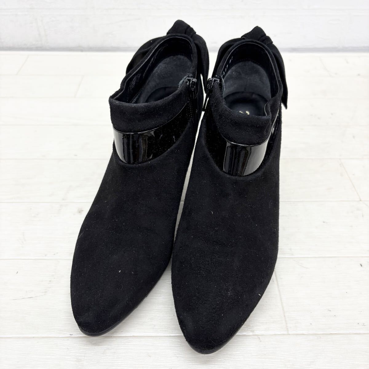 1817〓 23区 ブーティ レディース ブラック サイズ22 スエードレザー リボン サイドファスナー 靴 シューズ カジュアルシューズ拍卖