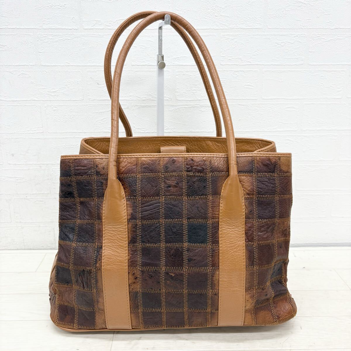 1826〓 オーストリッチレザー ハンドバッグ トートバッグ レディース ブラウン鞄 手提げ鞄 肩掛け鞄 ワンショルダー パッチワーク拍卖