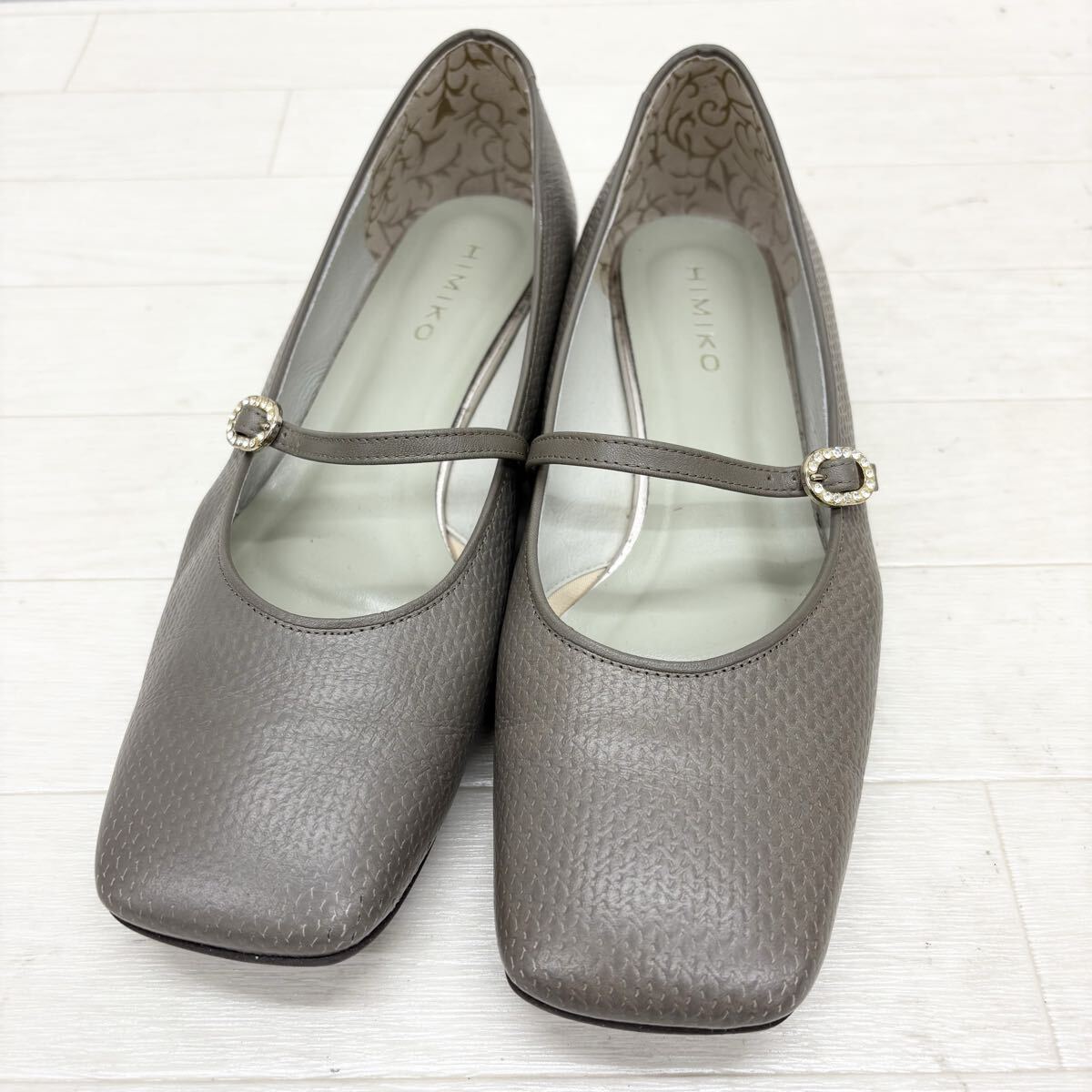 1837〓 HIMIKO 卑弥呼 ストラップパンプス レディース サイズ24.5 グレー フラットシューズ スクエアトゥ 靴 シューズ 拍卖