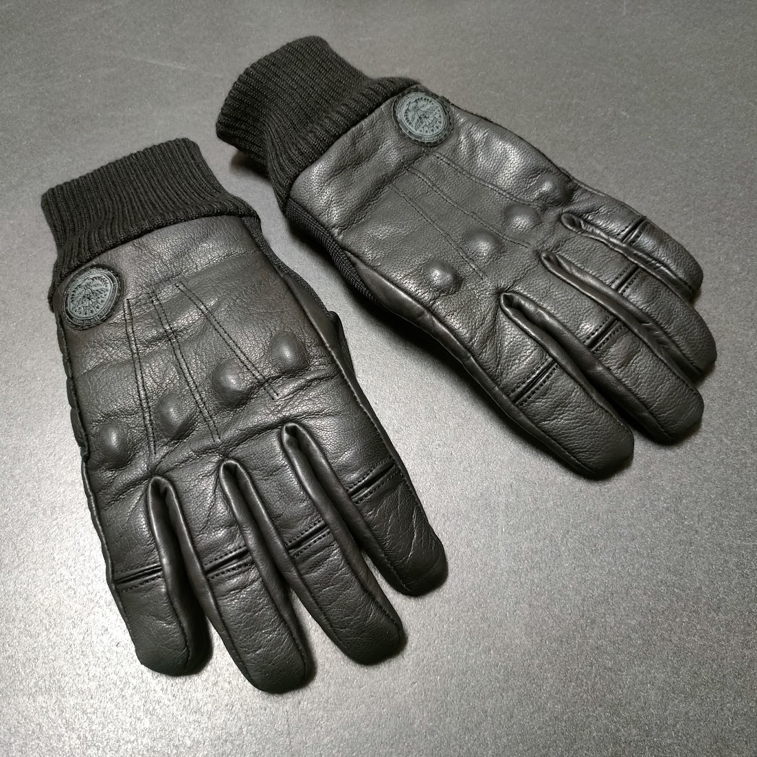 送料無料 美品 HOUSTON 防水本革 ライディンググローブ M黒 パイロットグローブ拍卖