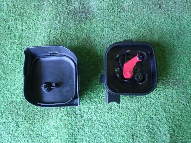 リョービ 刈払い機 EKM2630【エアクリーナーカバー】三菱 TBE27拍卖