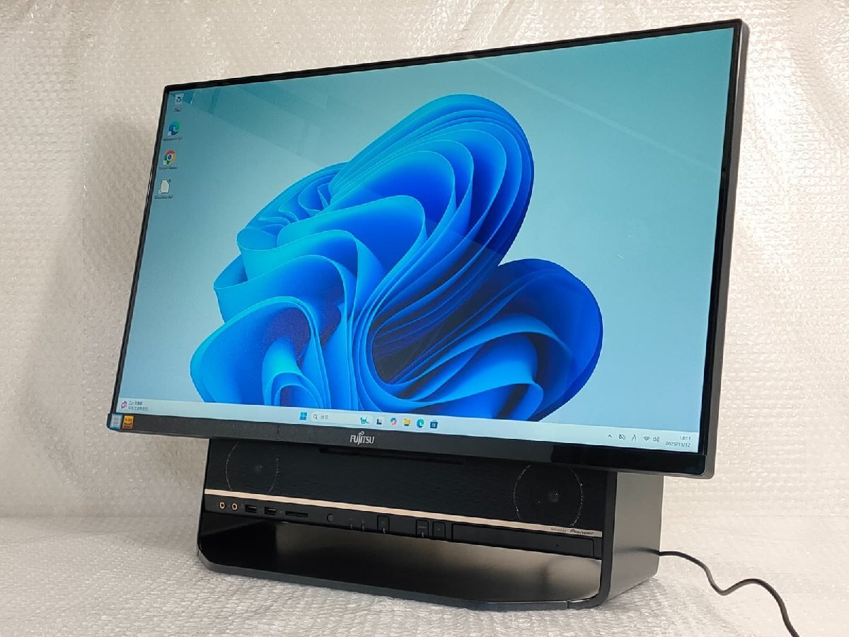 ●富士通 FUJITSU ESPRIMO FH90/B3 / i7-7700HQ / 8GBメモリ / 3TB HDD / 27型 / Windows 11 Home / 直接引取OK【 ITS JAPAN 】拍卖