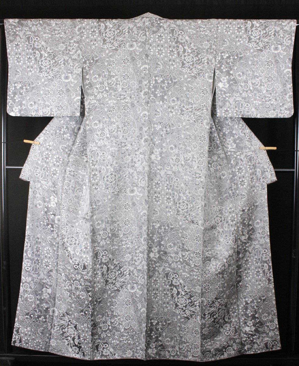 ■未着用■【伝統工芸 墨なわ染】正絹小紋『裂取り更紗調花唐草文』 裄:65cm e-3018拍卖