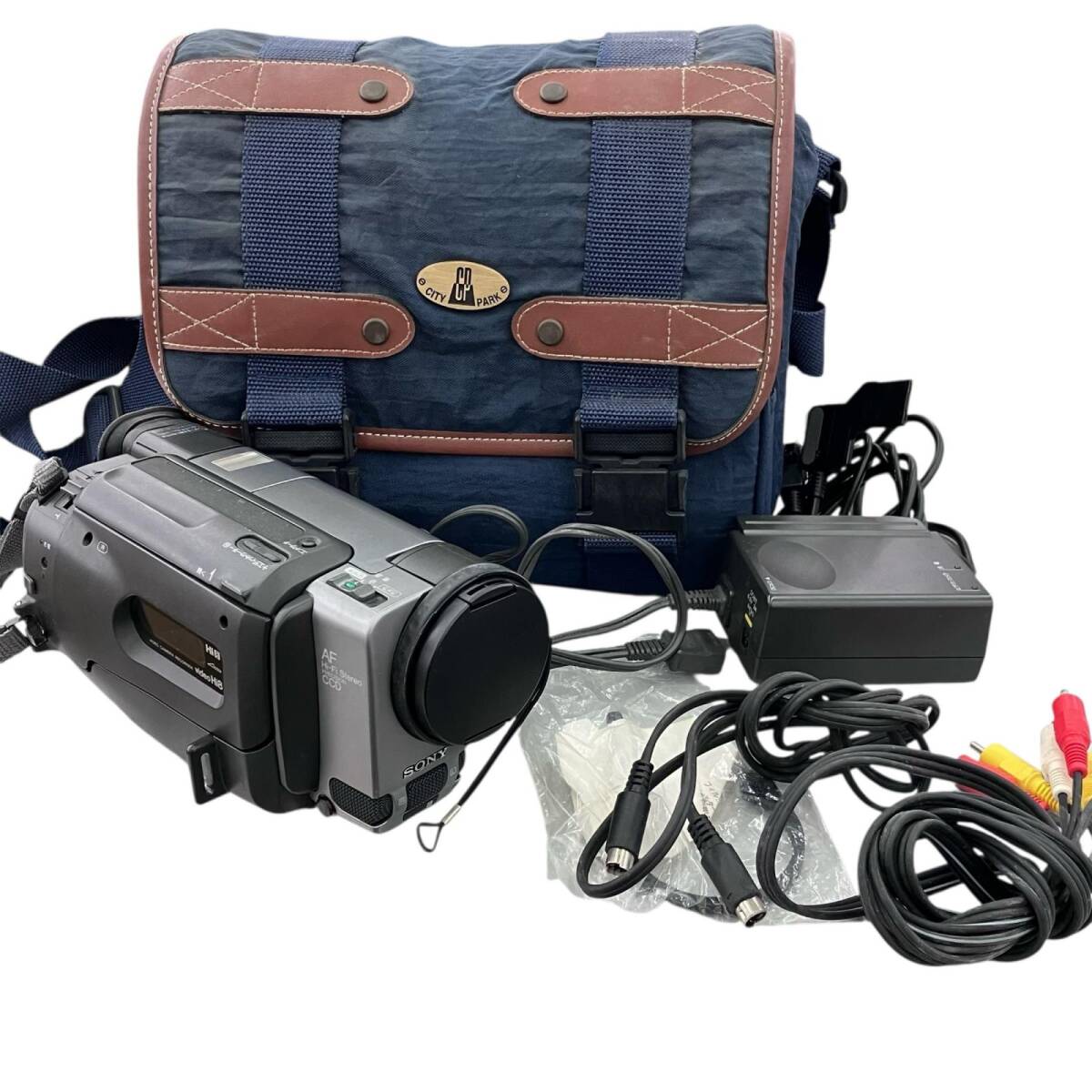 186000 訳アリ品 SONY ソニー VideoHi8 Handycam ハイエイトビデオカメラレコーダー CCD-TR3000 シルバー拍卖