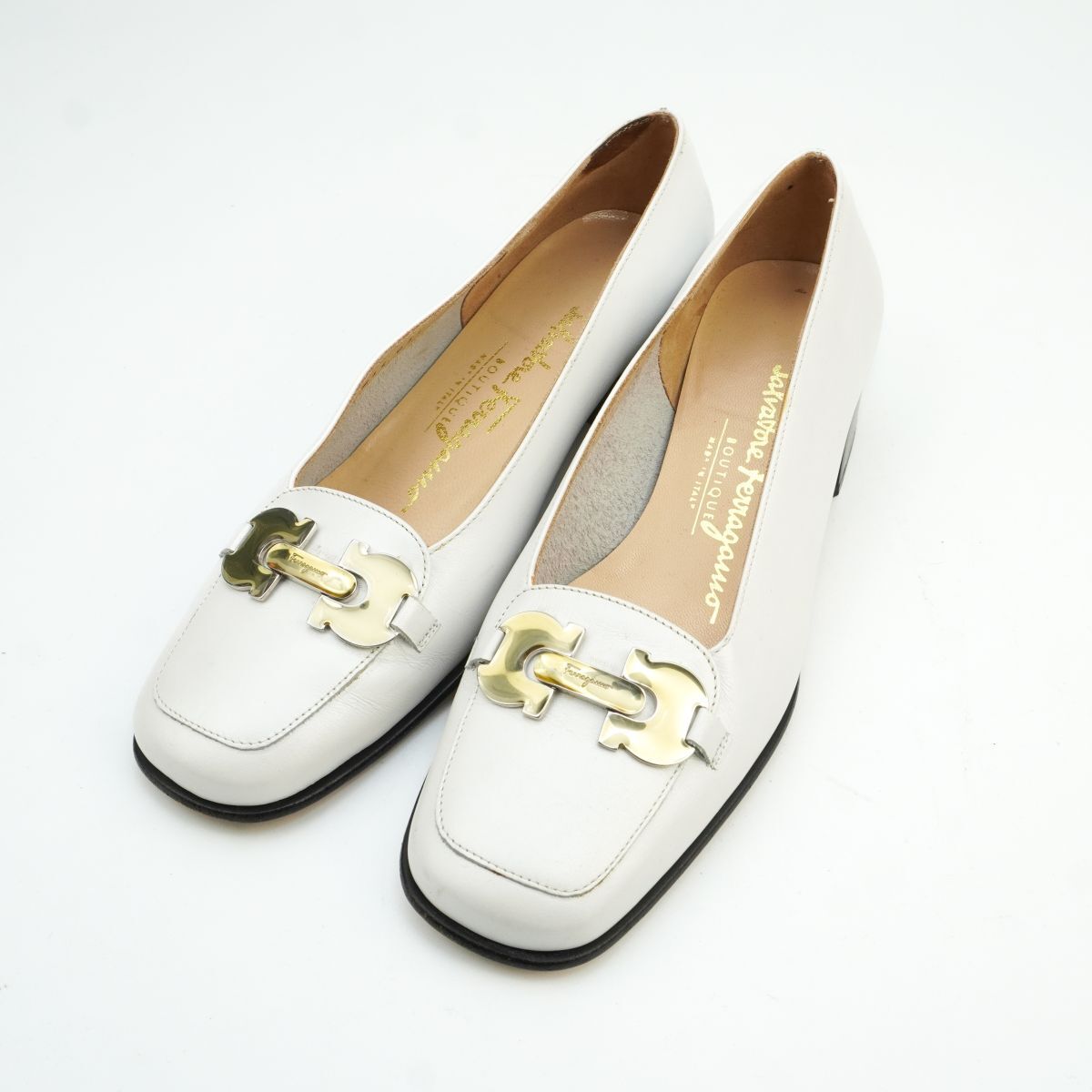 Salvatore Ferragamo サルヴァトーレフェラガモ 4 21.5 スクエアトゥパンプス レザー ヒール イタリア製 白 ホワイト/KD10拍卖