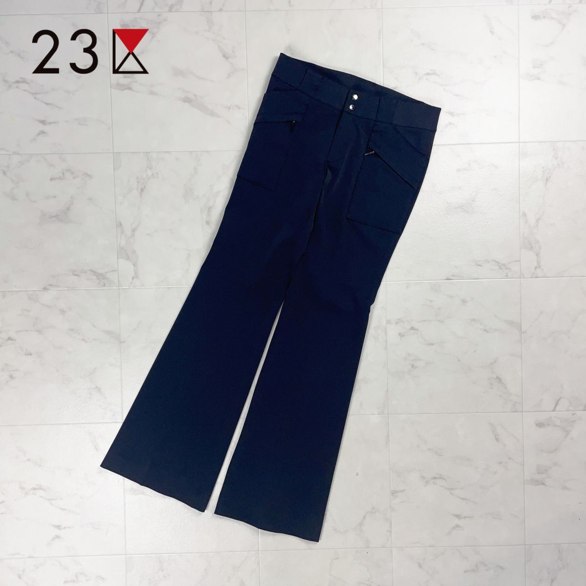 美品 23区 オンワード樫山 セミフレアスラックスパンツ ボトムス レディース ブラック 黒 サイズ38*GD804拍卖