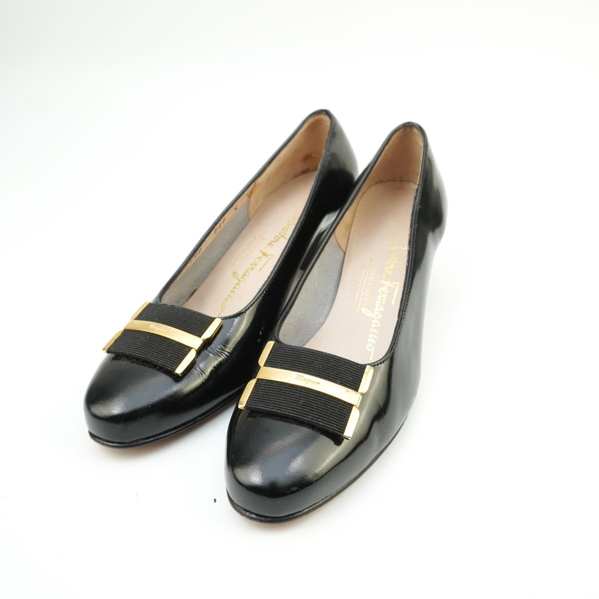 Salvatore Ferragamo サルヴァトーレフェラガモ 4 21.5 ロゴプレートパンプス ヒール イタリア製 レザー 黒 ブラック/KD18拍卖