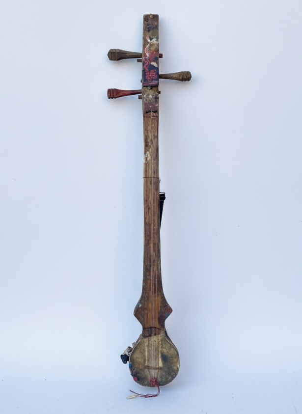 チベット 民族 楽器 弦楽器 ダムニェン シュグナン ルバーブ ディンギル拍卖