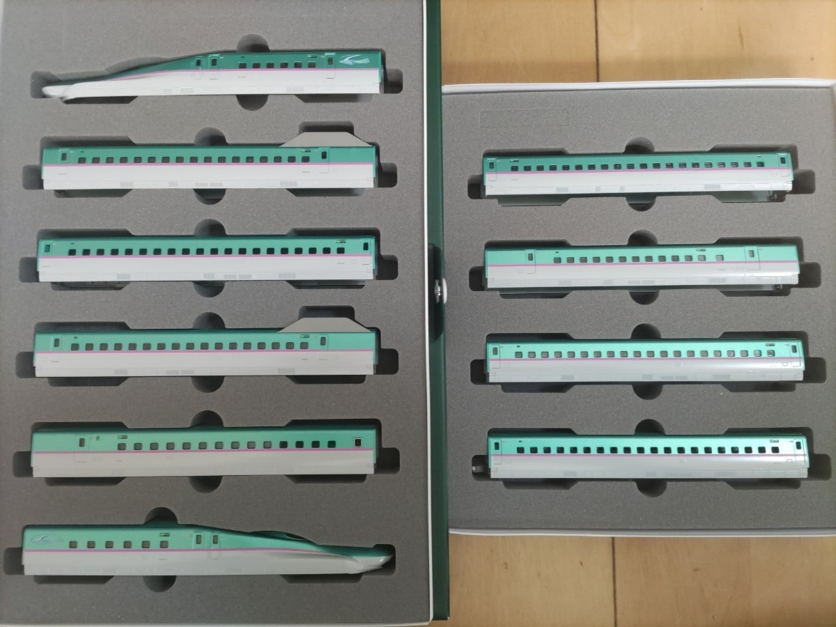 【美品】KATO製 E5系新幹線はやぶさ 10両セットボディ ケース付き拍卖