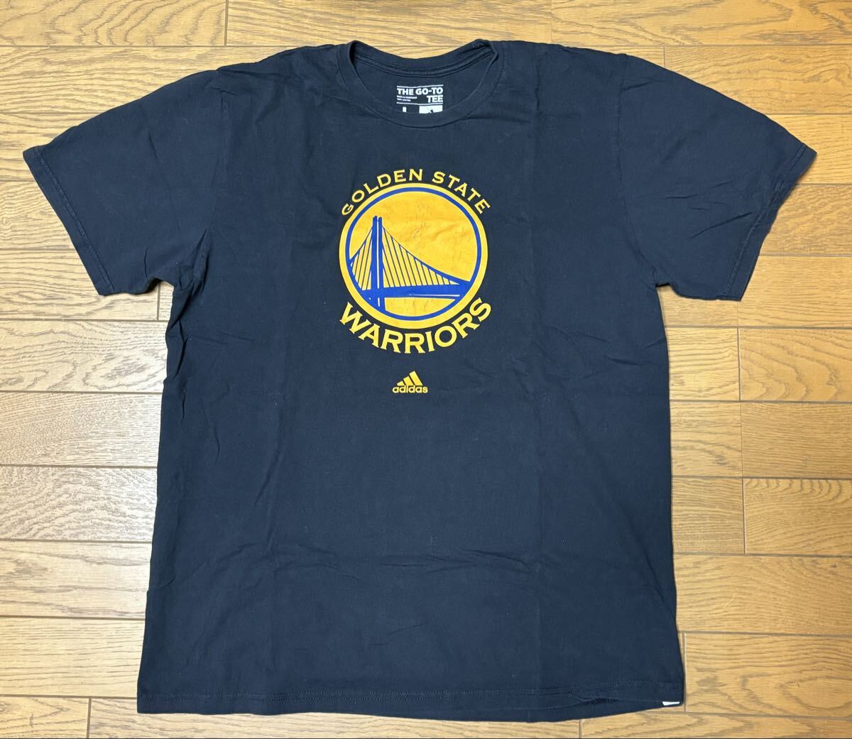 NBA GOLDEN STATE WARRIORS MEN’S SHORT SLEEVE T-SHIRTS (adidas) size-L(着丈68身幅54) 中古 送料無料 NCNR拍卖