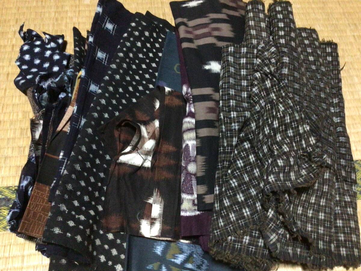 NO673,はなだの古布::絣やニコニコ木綿はぎれ束1,1キロ拍卖