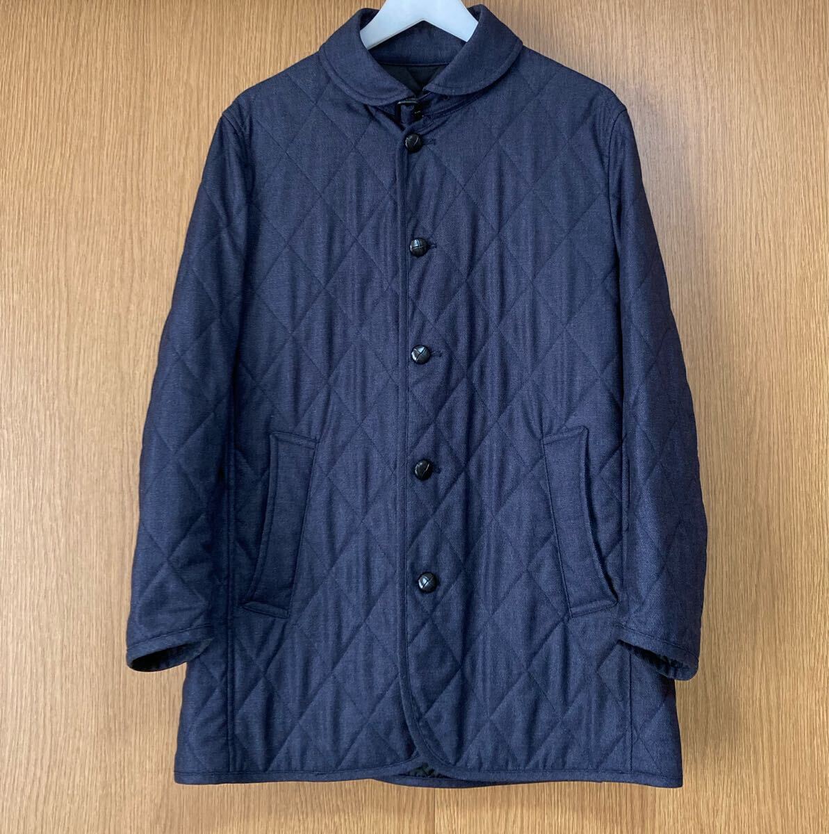 極美品 ノーリーズ light メンズ キルティングジャケット ミドル丈 コート ネイビー Mサイズ 大人可愛い 胡桃ボタン 中綿 紳士 アウター拍卖