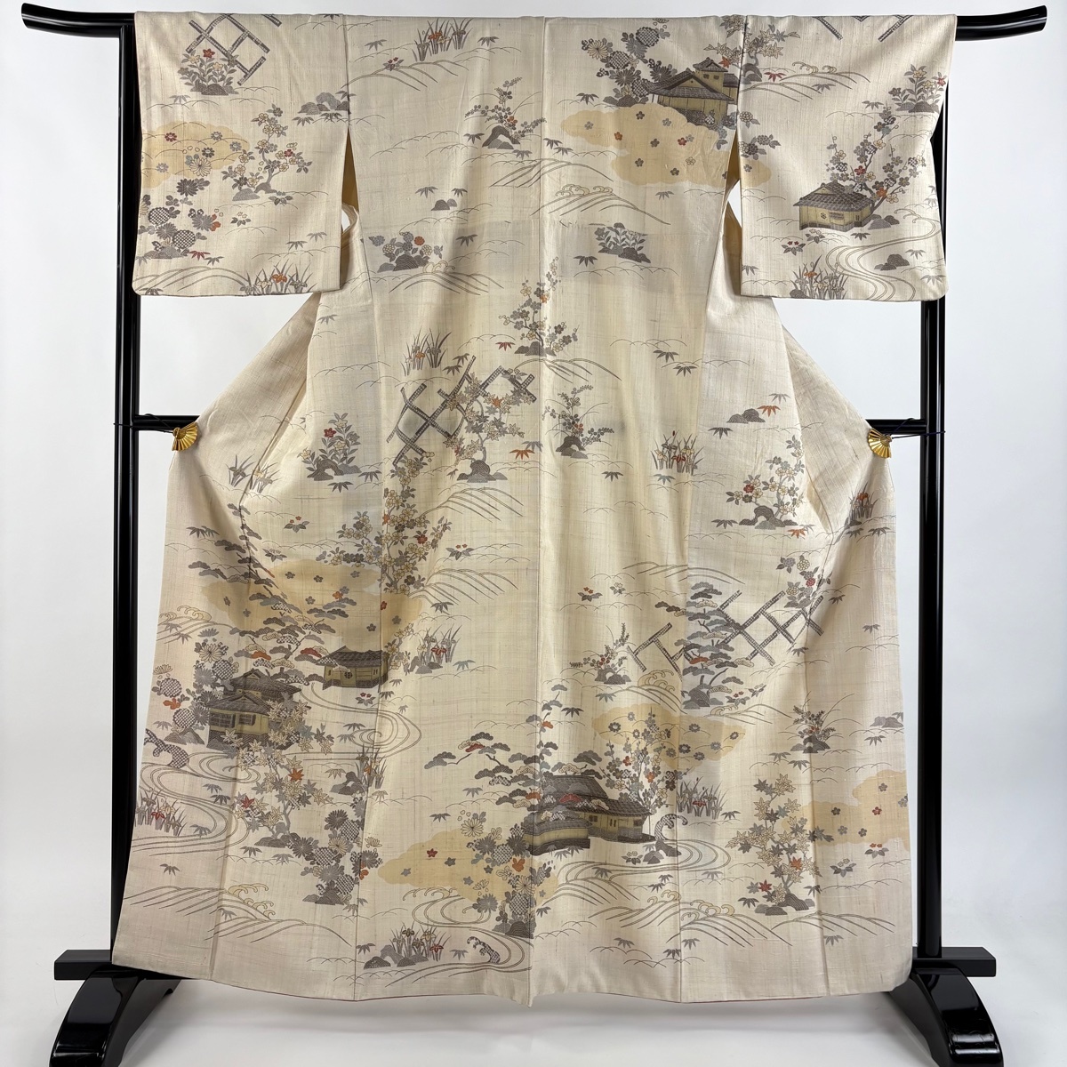 訪問着 身丈163cm 裄丈66cm M 袷 紬地 家屋 松竹梅 ベージュ 正絹 秀品 【中古】拍卖