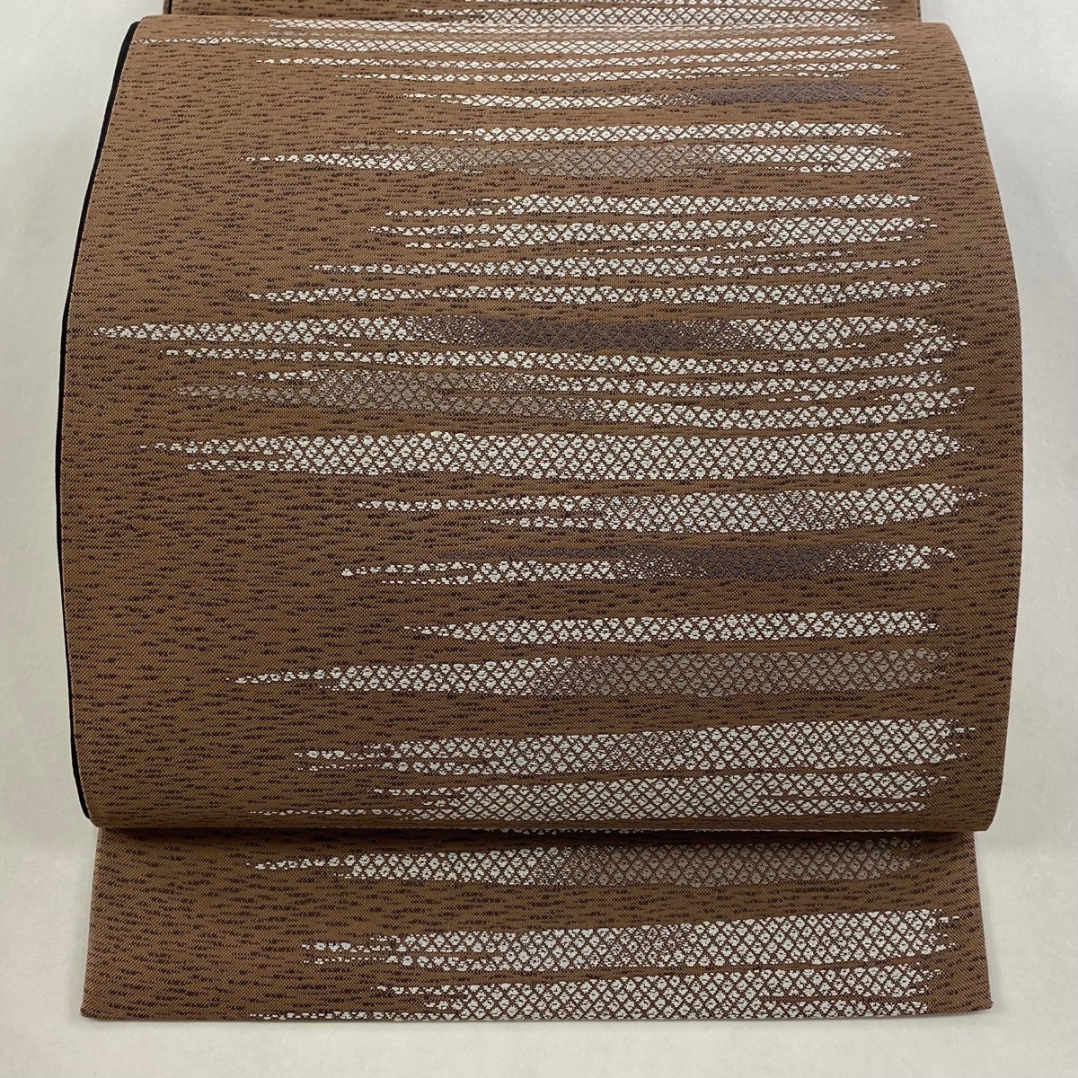 【美品】 袋帯 名品 霞 鹿子柄 茶色 六通 正絹 【中古】拍卖