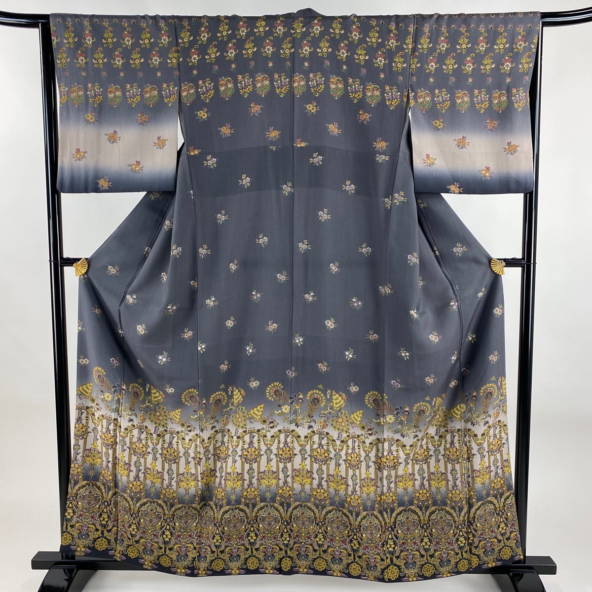 訪問着 身丈159cm 裄丈65cm M 袷 紬地 草花 幾何学模様 ぼかし 灰色 正絹 秀品 【中古】拍卖