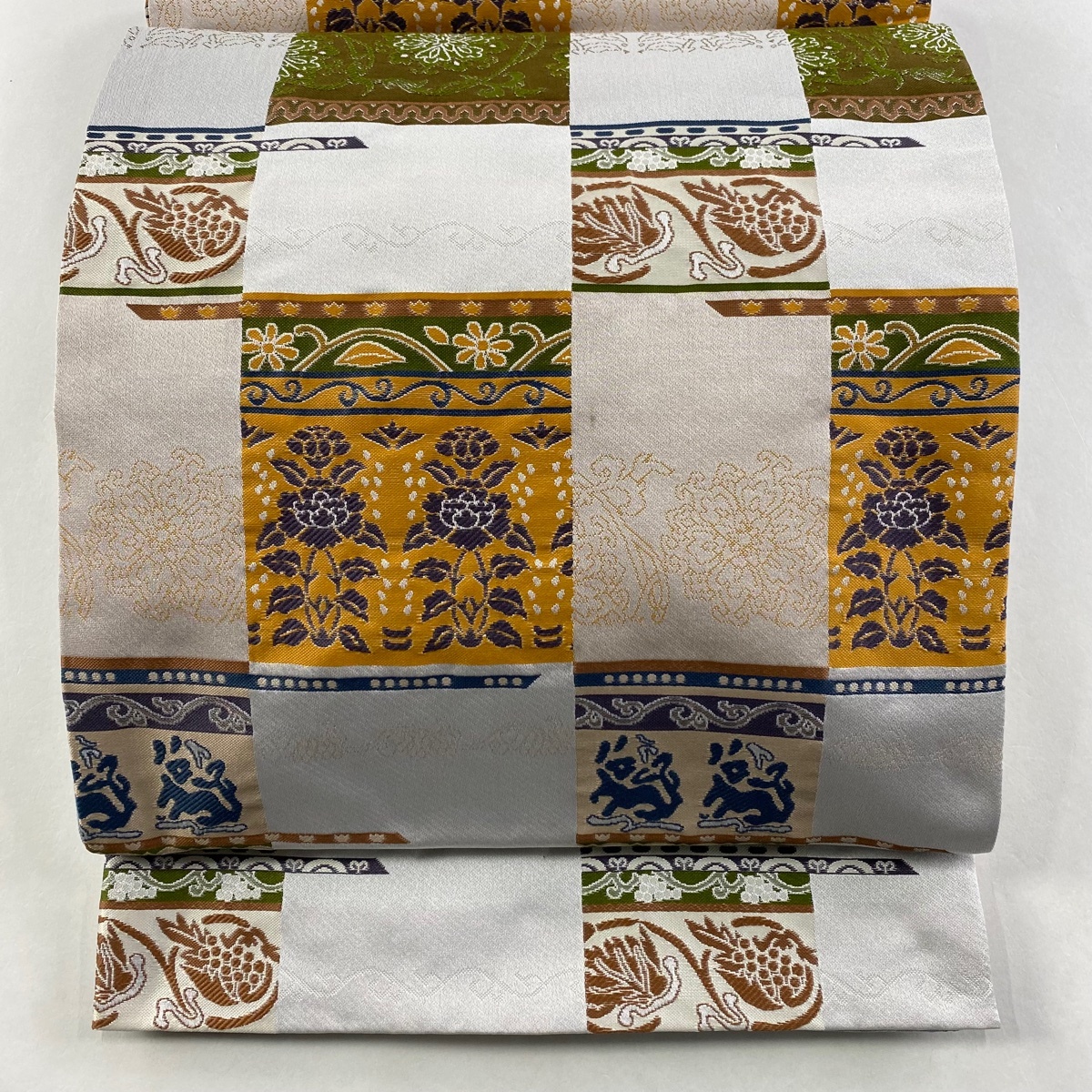 【美品】 袋帯 秀品 草花 華文 灰白 全通 化繊 【中古】拍卖