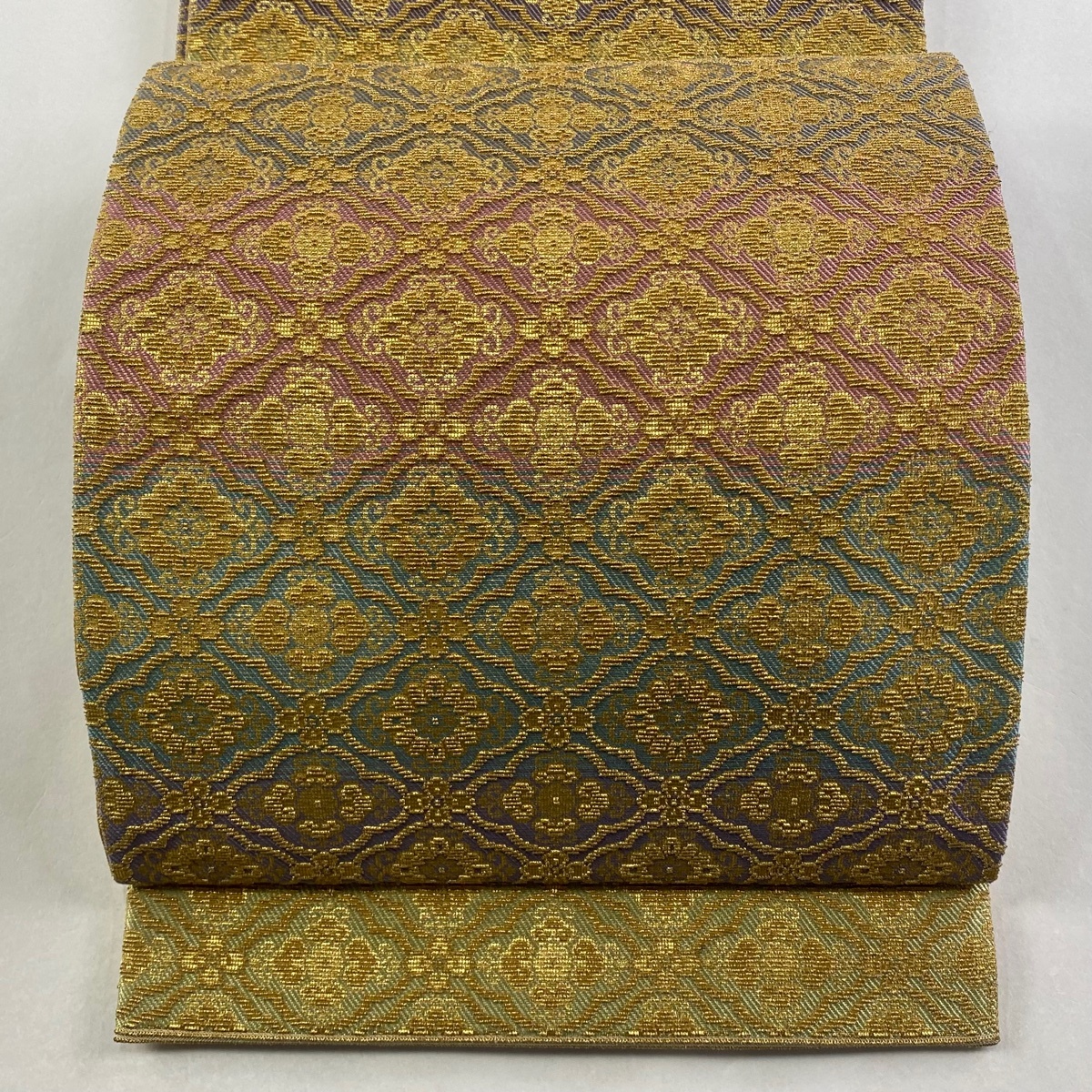 【美品】 袋帯 名品 段縞 花 金糸 箔 金色 全通 正絹 【中古】拍卖