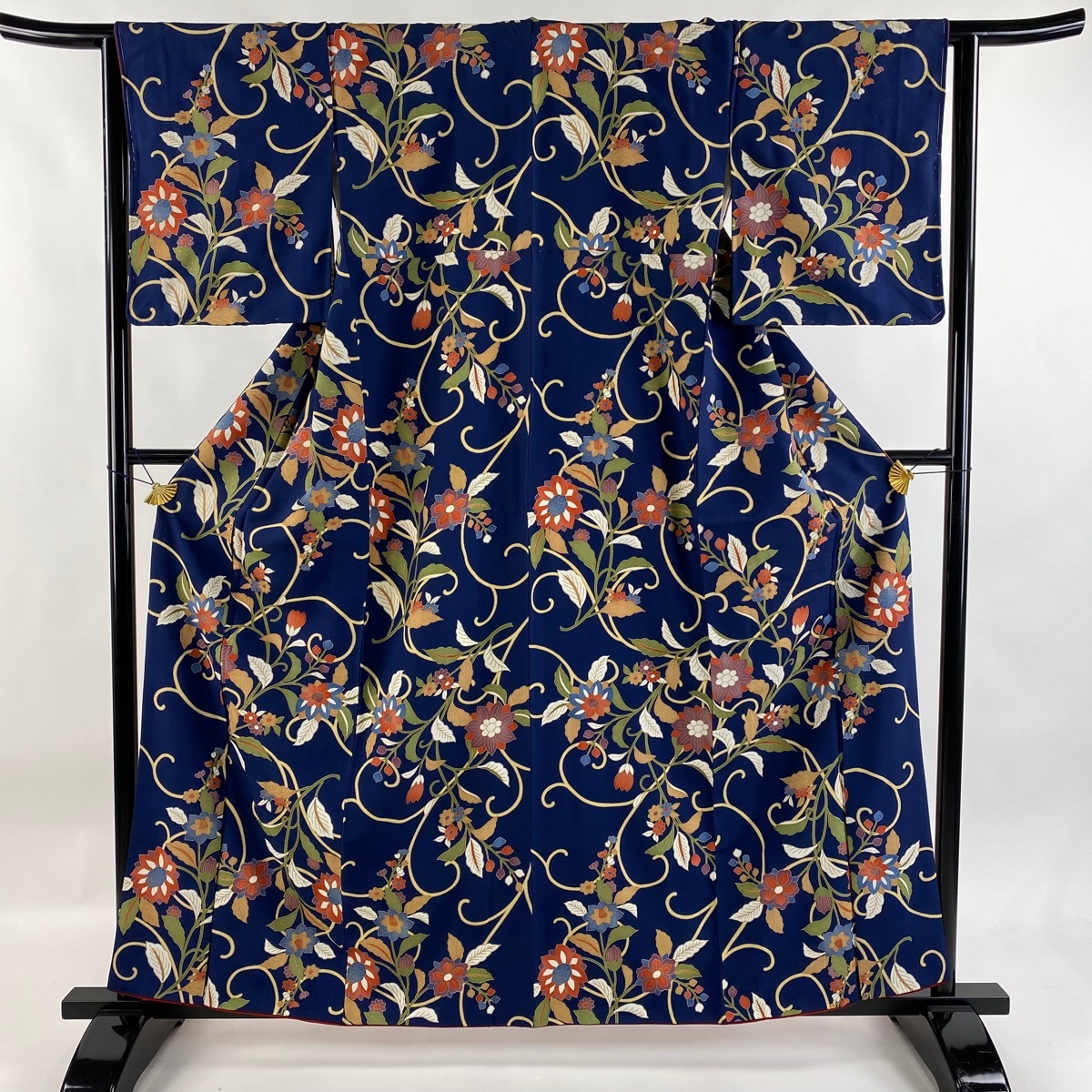 小紋 身丈160cm 裄丈64cm M 袷 花唐草 金彩 紺色 正絹 秀品 【中古】拍卖